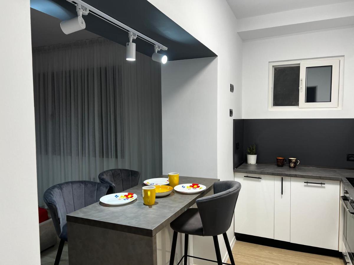 Amion Apartment In Center Of טיראנה מראה חיצוני תמונה