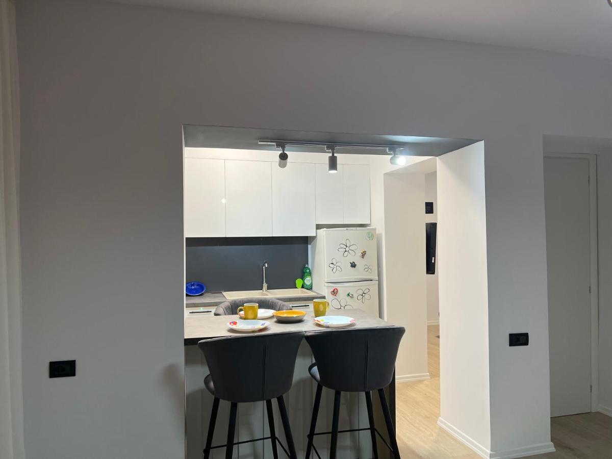 Amion Apartment In Center Of טיראנה מראה חיצוני תמונה