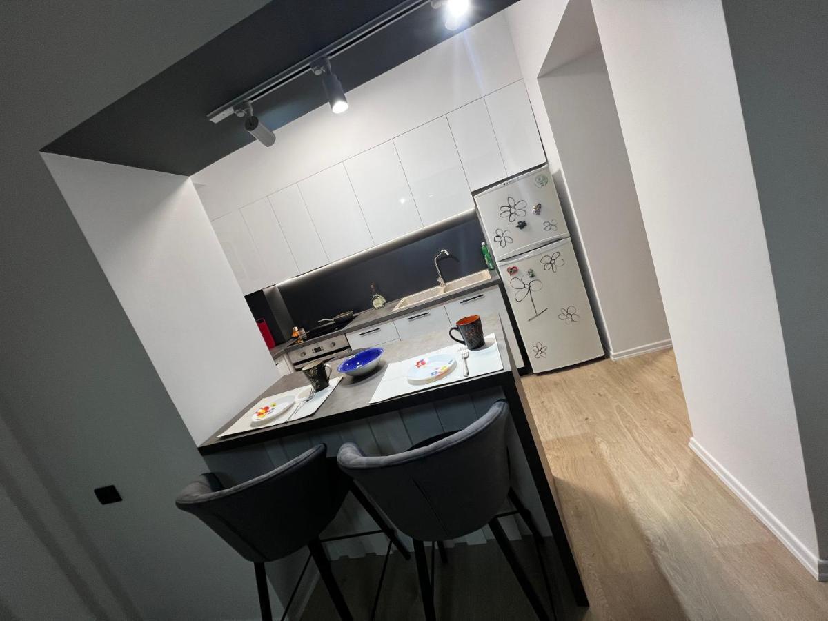 Amion Apartment In Center Of טיראנה מראה חיצוני תמונה