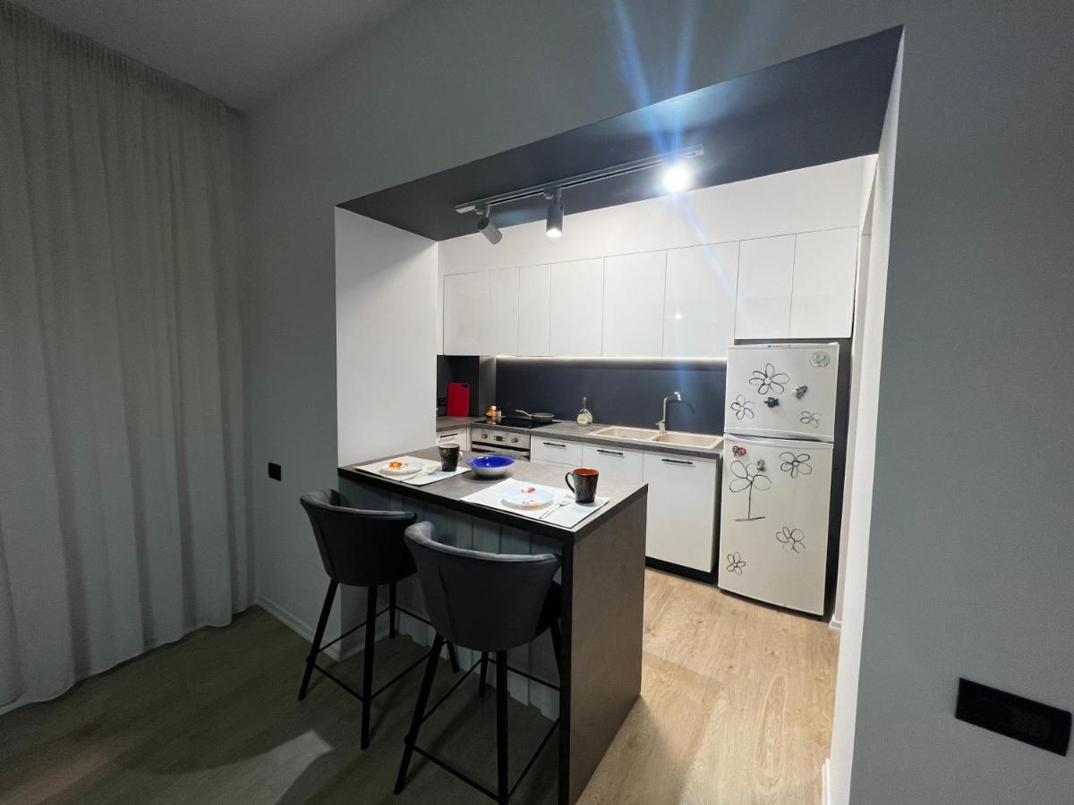 Amion Apartment In Center Of טיראנה מראה חיצוני תמונה