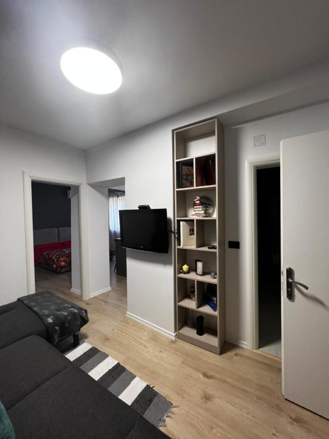 Amion Apartment In Center Of טיראנה מראה חיצוני תמונה